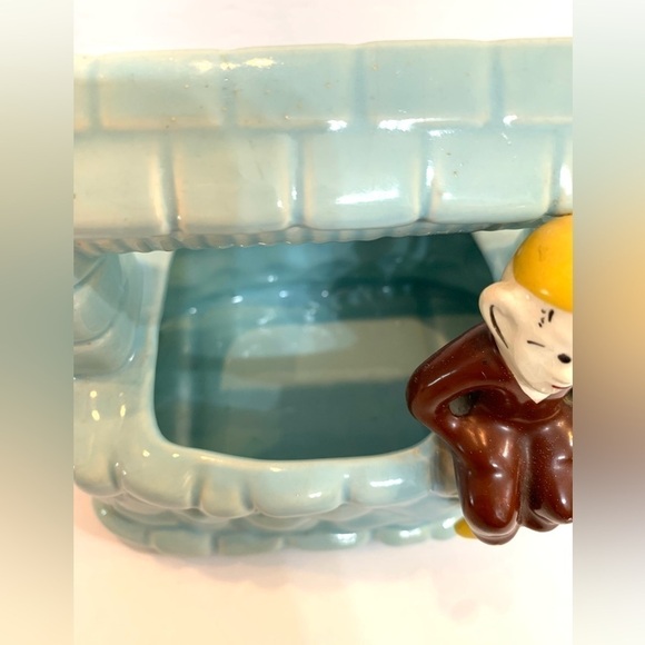 Blue Wishing Well with Elf Pixie Planter Vintage - Picture 2 of 7